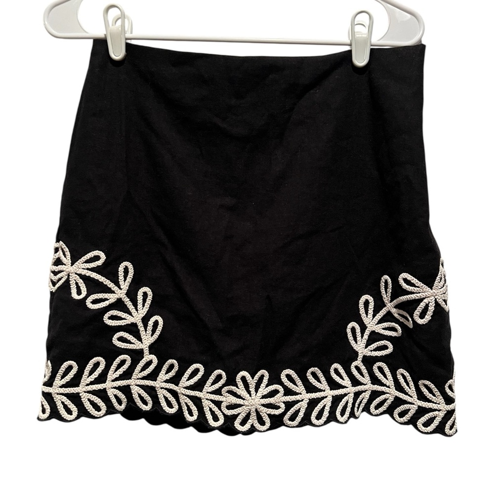 Elegant Black Mini Skirt with White Embroidery